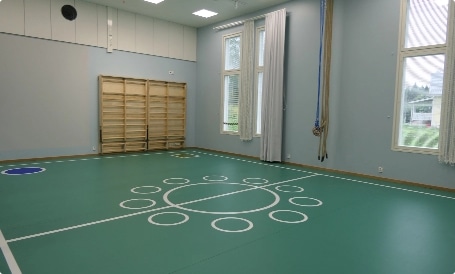 Liikunta/kuntoutustila.
